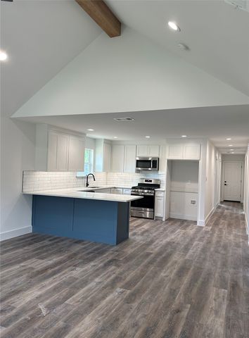 803 Sam Houston Street, Rockwall, TX 75087