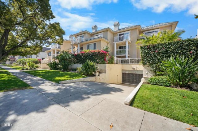 530 W Stocker 206, Glendale, CA 91202