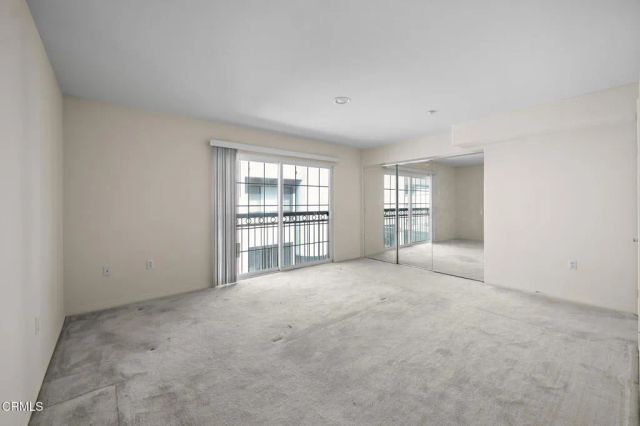 530 W Stocker 206, Glendale, CA 91202
