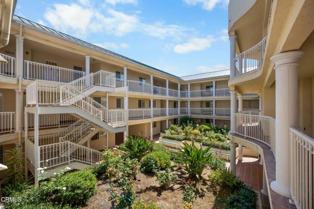 530 W Stocker 206, Glendale, CA 91202