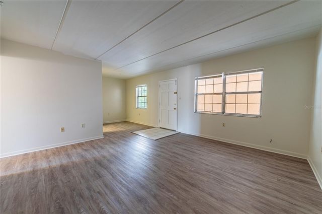 4718 JOSEPH COURT 220, Tampa, FL 33614