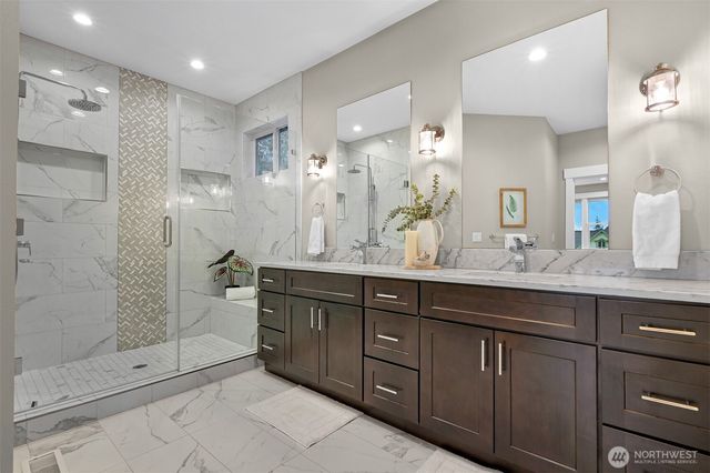 921 Whitewater Drive, Bellingham, WA 98229