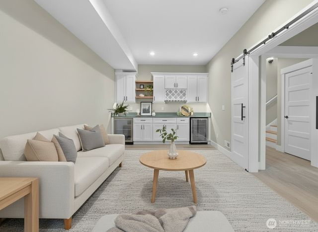 921 Whitewater Drive, Bellingham, WA 98229