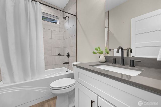 921 Whitewater Drive, Bellingham, WA 98229