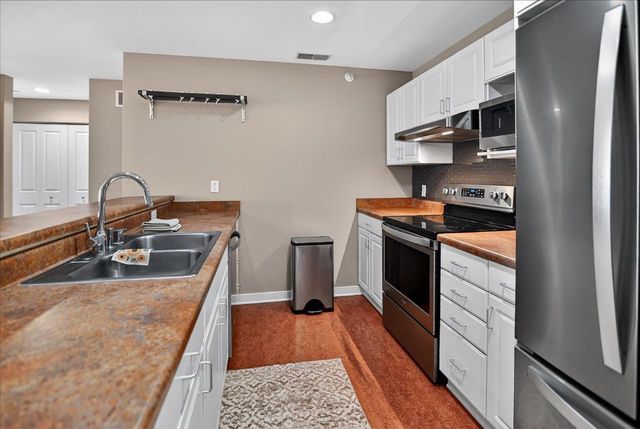 152 Depot Drive, Verona, WI 53593