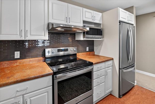 152 Depot Drive, Verona, WI 53593