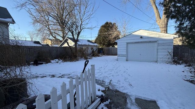 2606 Olive STREET, Racine, WI 53403