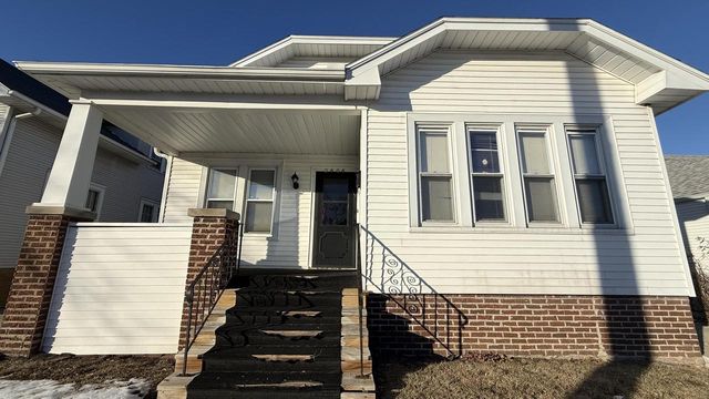 2606 Olive STREET, Racine, WI 53403