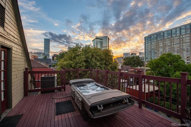 2147 Tremont Place, Denver, CO 80205