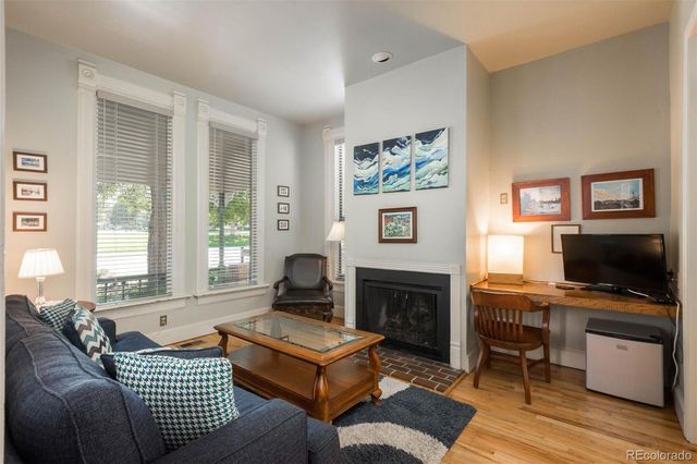 2147 Tremont Place, Denver, CO 80205