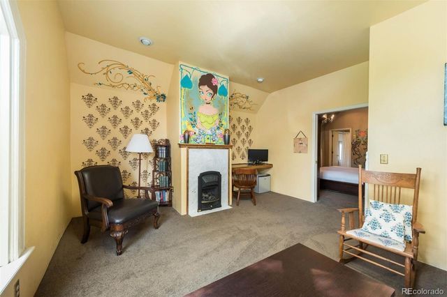 2147 Tremont Place, Denver, CO 80205