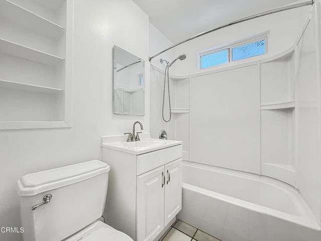 10230 Jardine Avenue, Sunland, CA 91040