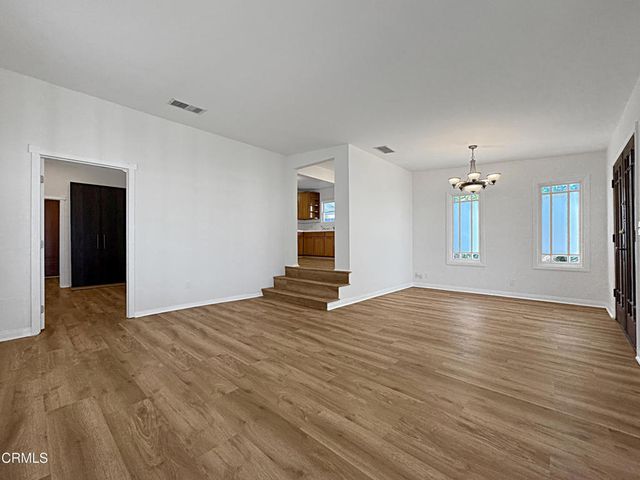 10230 Jardine Avenue, Sunland, CA 91040