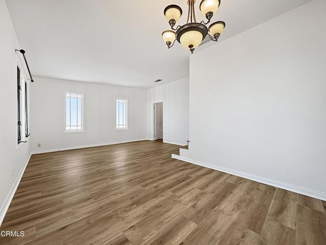 10230 Jardine Avenue, Sunland, CA 91040