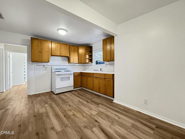 10230 Jardine Avenue, Sunland, CA 91040