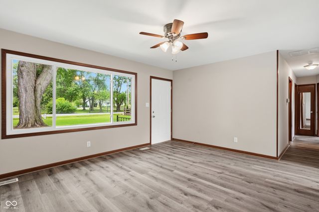 10628 E County Road 100 S, Indianapolis, IN 46231