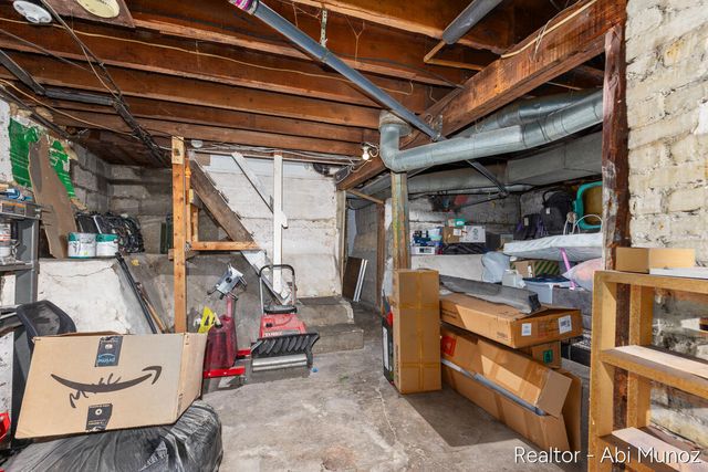 2029 Arnold Avenue, Wyoming, MI 49509