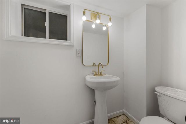 2712 SOUTH DAKOTA AVE NE, Washington, DC 20018