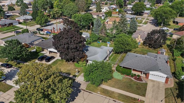 30316 AUSTIN Drive, Warren, MI 48092