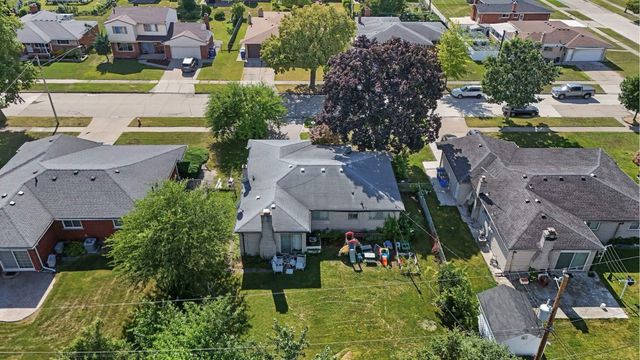 30316 AUSTIN Drive, Warren, MI 48092
