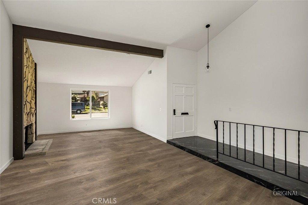 Image 12 of property listing at 7125 Cole, Downey, CA 90242