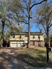 3918 Cedar Forest Drive, Kingwood, TX 77339