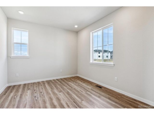 14482 Heritage Dr, Mead, CO 80504