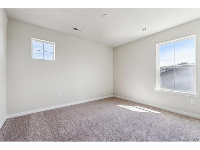 14482 Heritage Dr, Mead, CO 80504