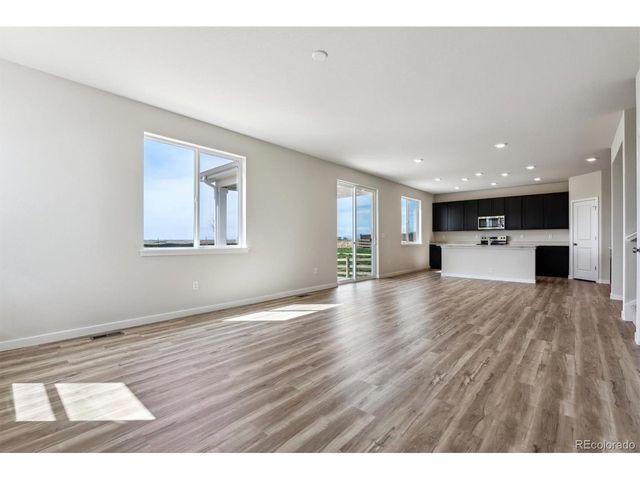 14482 Heritage Dr, Mead, CO 80504