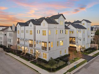 4030 Blossom Street, Houston, TX 77007