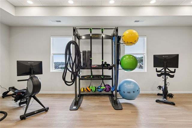 762 Olivia Street, Collier Twp, PA 15205