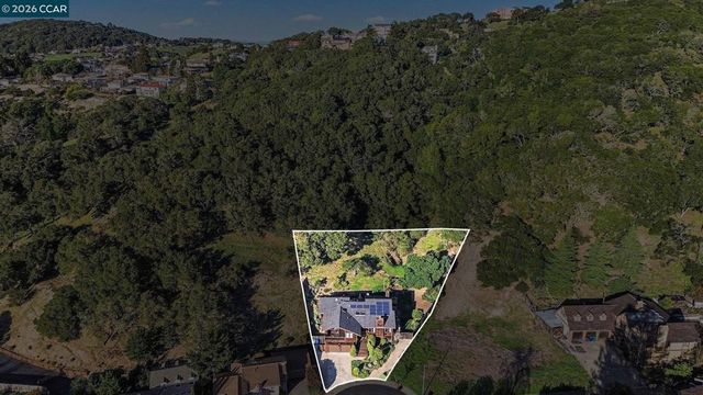 165 Travalini Ct., El Sobrante, CA 94803