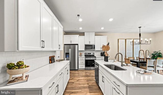 105 LARRABEE WAY, Royersford, PA 19468