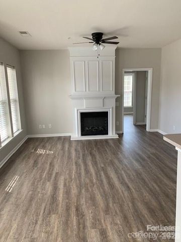 15025 Santa Lucia Drive, Charlotte, NC 28277