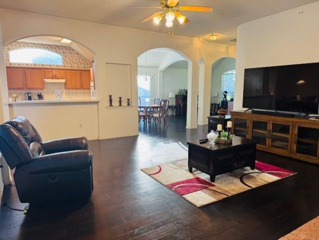 2322 Greenfield Circle, Garland, TX 75040