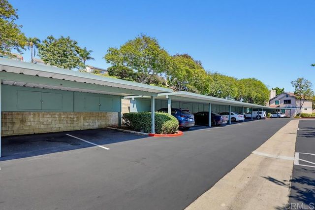 3045 Blue Oak Court, Spring Valley, CA 91978