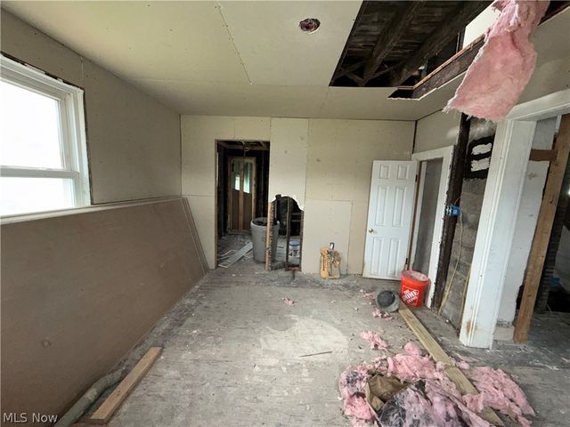 12301 Hirst Avenue, Cleveland, OH 44135