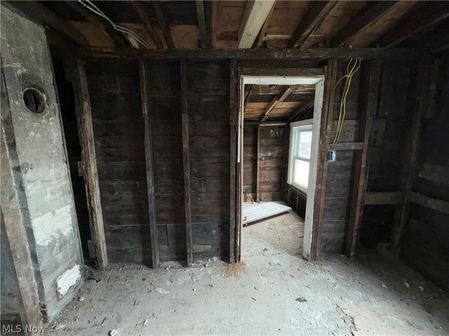 12301 Hirst Avenue, Cleveland, OH 44135