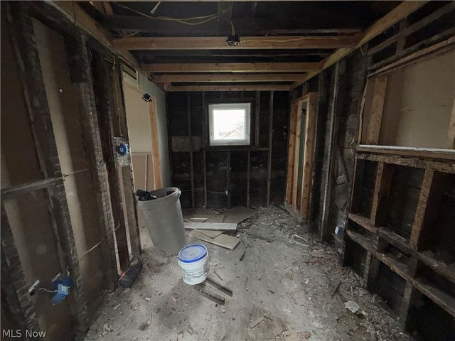 12301 Hirst Avenue, Cleveland, OH 44135