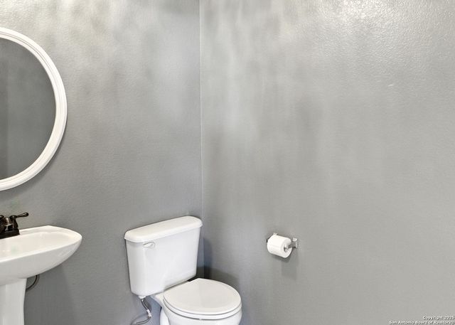 2024 North Ranch Estates Boulevard, New Braunfels, TX 78130