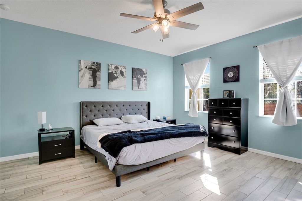 Image 16 of property listing at 463 HARBOR WINDS COURT, Winter Springs, FL 32708