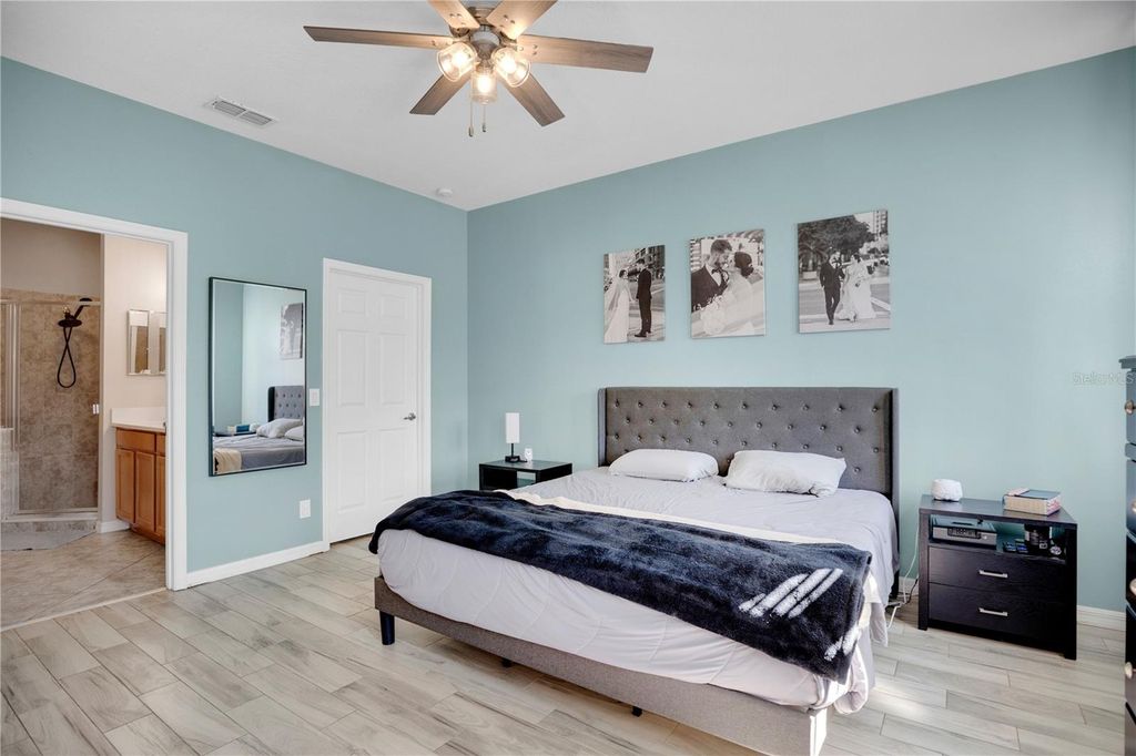 Image 17 of property listing at 463 HARBOR WINDS COURT, Winter Springs, FL 32708