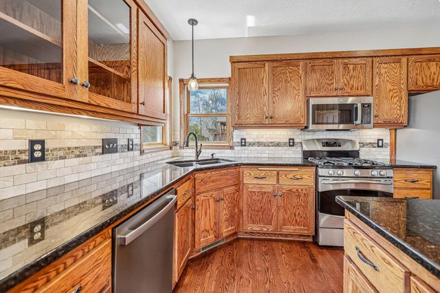 2608 Sandterra Circle, White Bear Twp, MN 55110