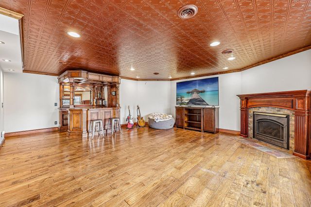 2608 Sandterra Circle, White Bear Twp, MN 55110