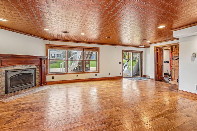 2608 Sandterra Circle, White Bear Twp, MN 55110