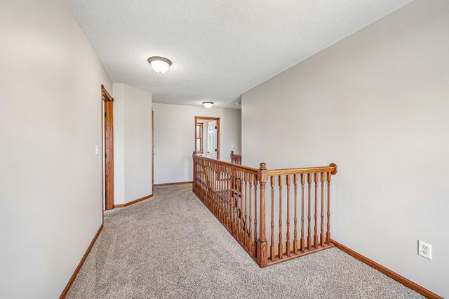 2608 Sandterra Circle, White Bear Twp, MN 55110