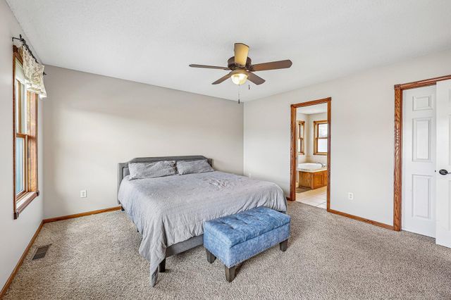 2608 Sandterra Circle, White Bear Twp, MN 55110