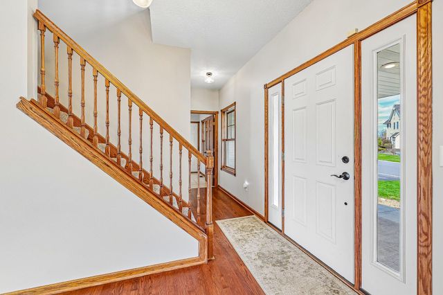 2608 Sandterra Circle, White Bear Twp, MN 55110