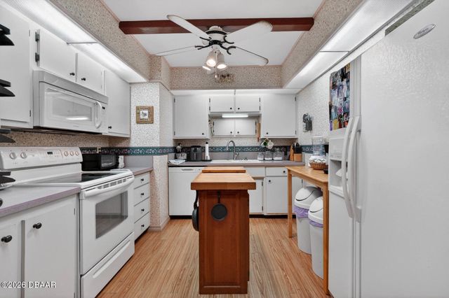 38 Dolphin Avenue, Ormond Beach, FL 32176