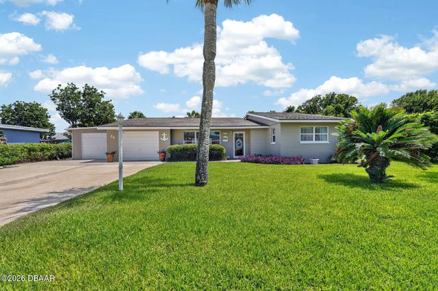 38 Dolphin Avenue, Ormond Beach, FL 32176